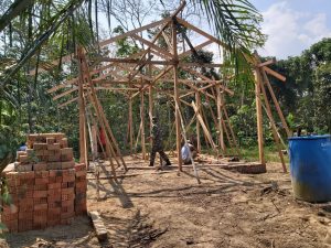 Pembangunan Bedah Rumah Terkendala Pendorong Material yang Jauh