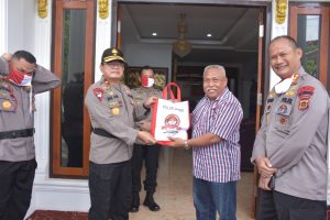 Wakapolda Jambi Anjangsana ke Mantan Kapolda Jambi Bambang Suparsono