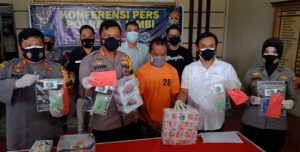Selundupkan Narkoba di Kaleng Roti Cargo Bandara Sultan Thaha, Bandar Ekstasi Diburu Polisi Hingga Tiga Pulau
