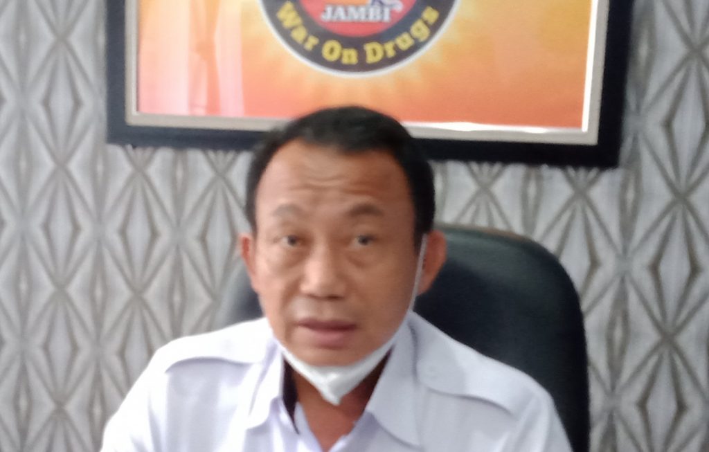 Diwarnai Tembakan Peringatan, BNNP Jambi Ringkus Pengedar dan Bandar Narkoba   JAMBI.