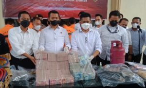 Kawal Perdagangan Emas Ilegal, Ditreskrimsus Poda Jambi Ringkus Oknum Polisi Bengkulu 