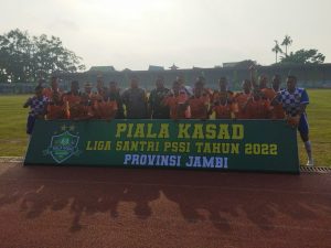 Dandim 0415/Jambi Semangati Tim Kesebelasan Perwakilan Kodim di Liga Santri Piala Kasad 2022