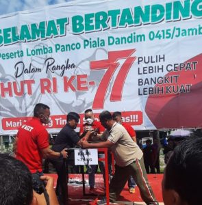 Sambut HUT RI ke 77, Lomba Panco Piala Dandim 0415/Jambi Direbut Peserta Dari Jakarta 