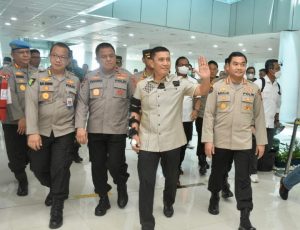 Tiba di Bandara Sultan Thaha, Kapolda Jambi Terlihat Sehat 