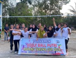 Ikut Memeriahkan HUT RI ke-79 Desa Danau Adakan Turnamen Volly Ball Putri