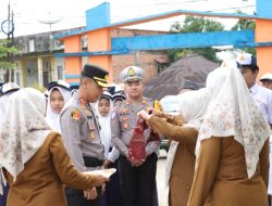 Kapolres Merangin Jadi Pembina Upacara di SMPN 1, Ini Pesan nya