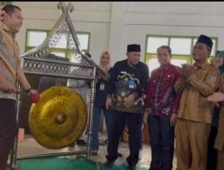 Bupati H M Syukur Launching Sekolah Lansia, Desa Pauh Menang dan Desa Plakar Jaya Kecamatan Pamenang