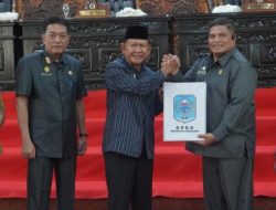 Fraksi-fraksi Dewan Merangin, Sampaikan Pandangan Umum Pada Paripurna DPRD Merangin Terhadap Ranperda APBD 2024